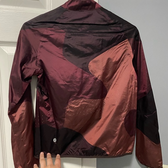 Lululemon zip up - Picture 2 of 4